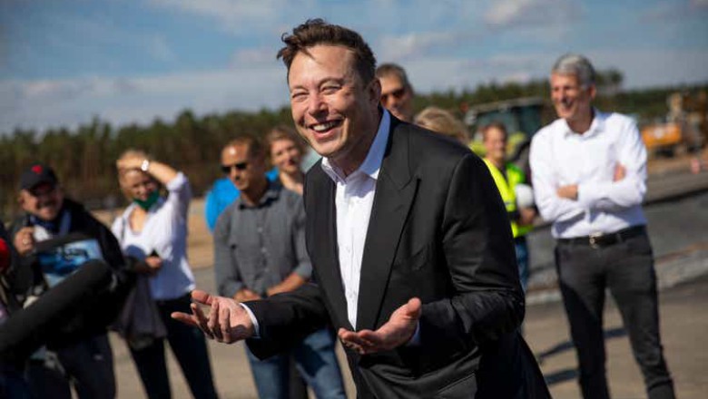 Twitter issues flood of document requests to Musk associates in lawsuit - report