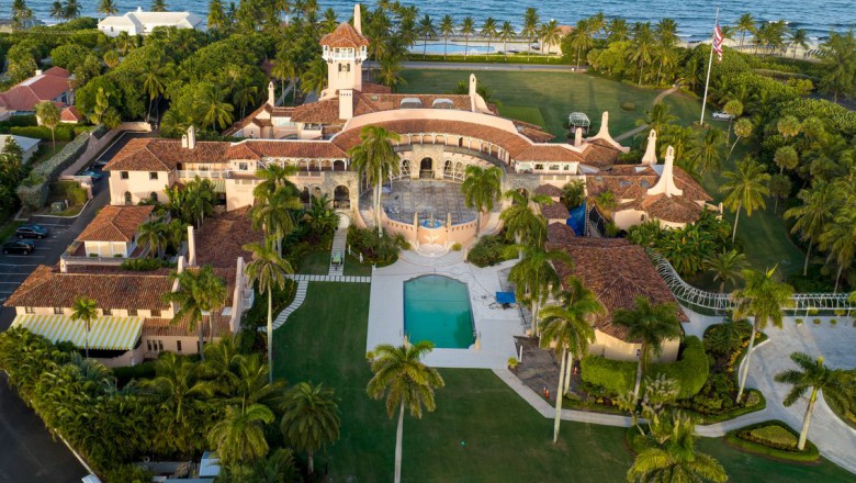 : Trump had more than 300 classified documents at Mar-a-Lago: report