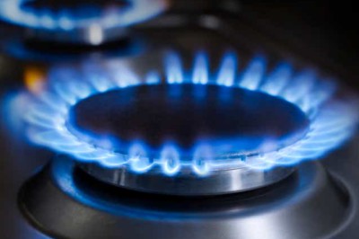Santos gets $1.4B offer for PNG LNG stake from Papua's state oil company