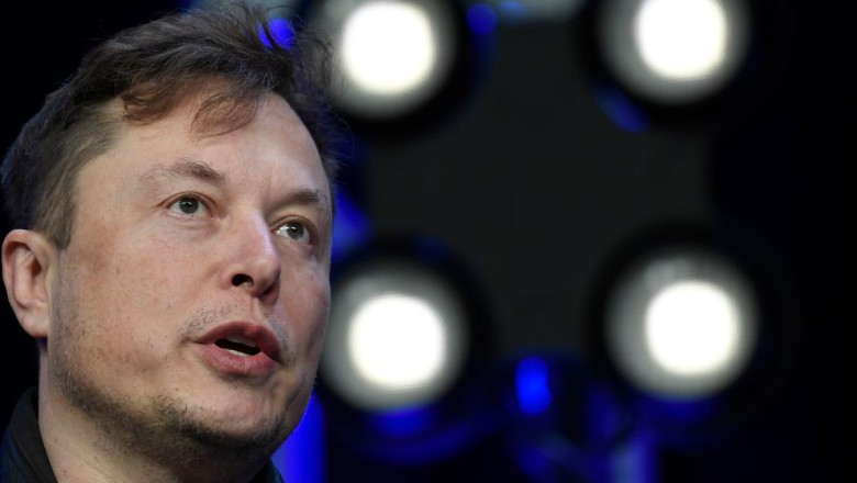 : Elon Musk completes Twitter purchase, fires CEO and other top execs: reports