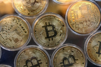 Crypto: Binance twice pauses bitcoin withdrawals due to ‘large volume’