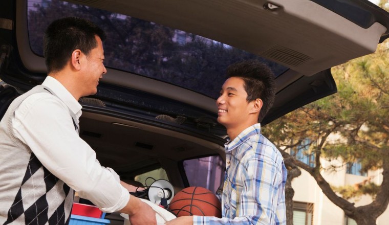 Beth Pinsker: If you want to avoid student loans, your parents better be willing to shell out 57% of the total price of college