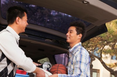 Beth Pinsker: If you want to avoid student loans, your parents better be willing to shell out 57% of the total price of college